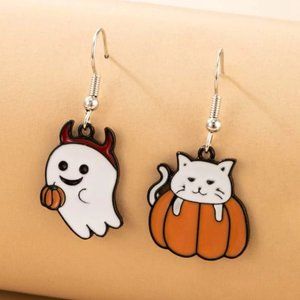 🎃NEW🎃 Super cute, Halloween Pumpkin & Ghost Drop Earrings